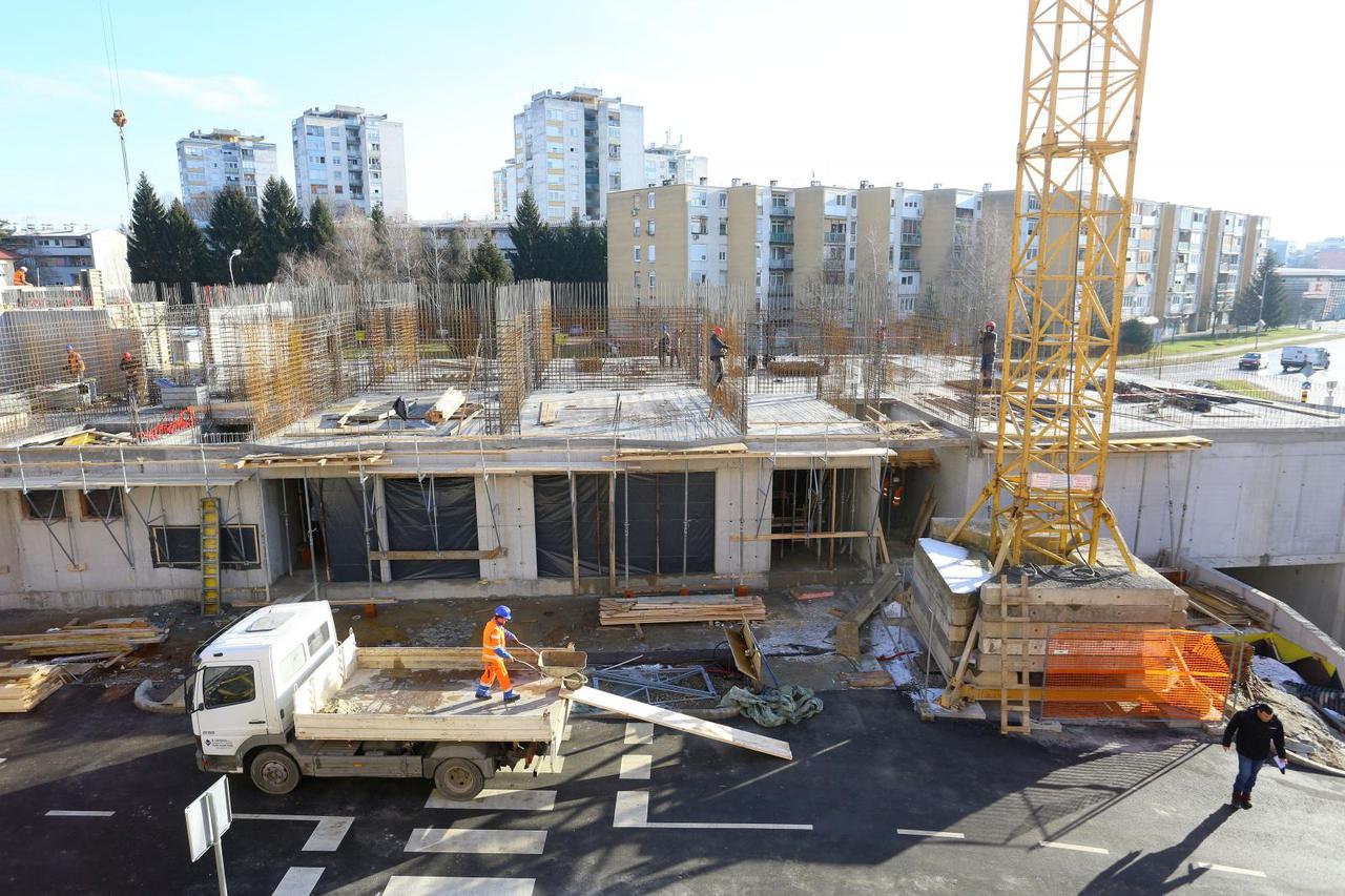 Karlovac: Gradnja nove stambene zgrade u Novom centru
