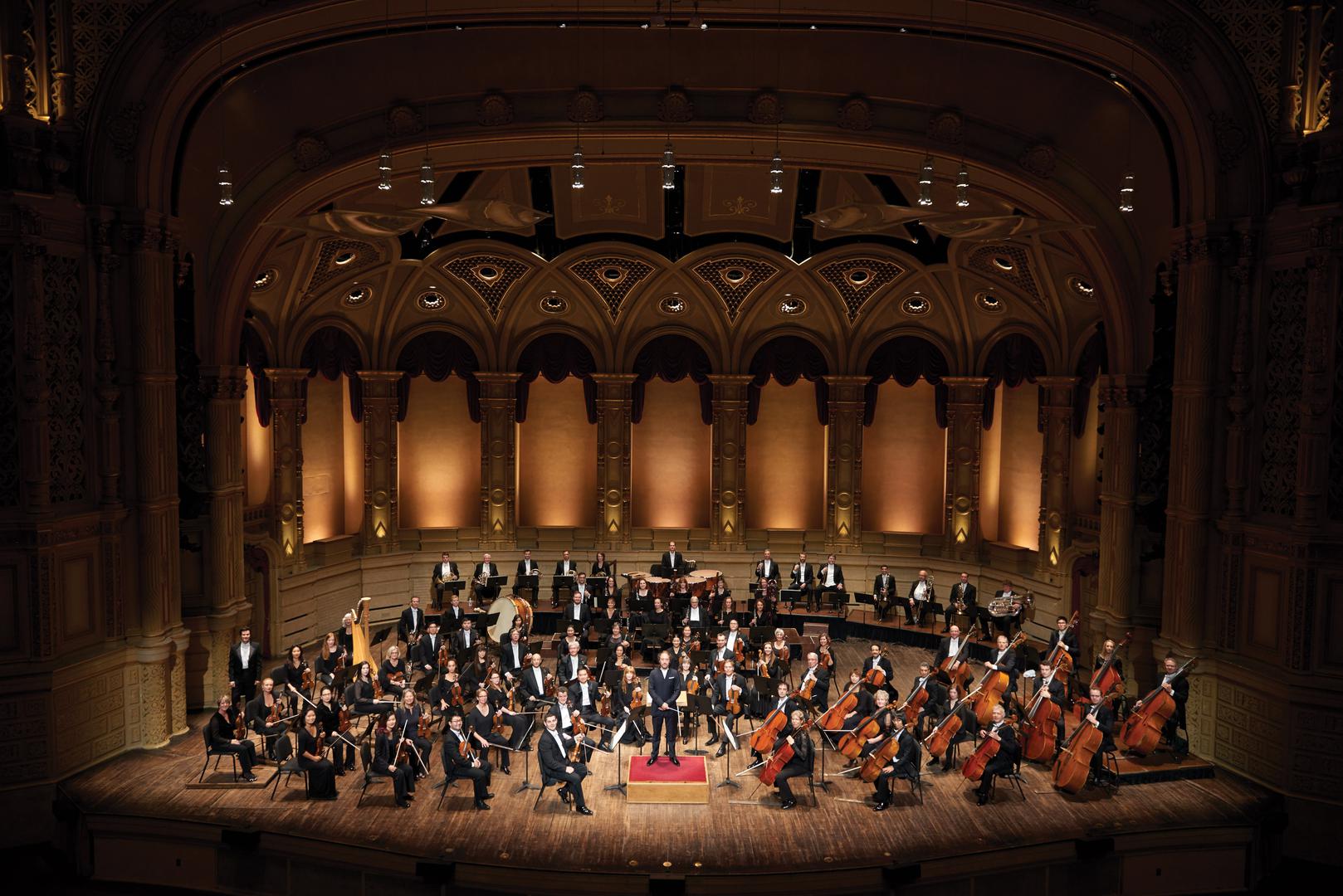 Orkestar je osnovan prije 107 godina i jedan je od rijetkih u svijetu koji ima vlastitu glazbenu školu. Ovo im je prva europska turneja