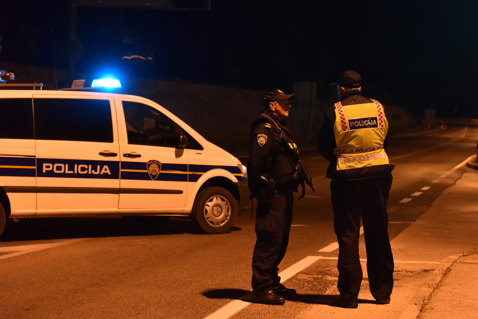 Trostruko ubojstvo kod Šibenika 