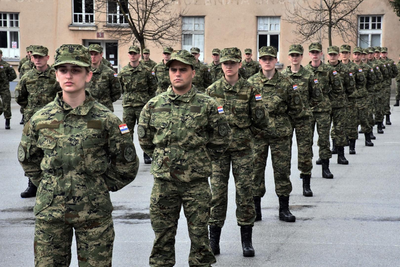 12.03.2021.,Pozega - Svecana prisega 29. narastaja rocnika na dragovoljnom vojnom osposobljavanju kojoj je nazocio i predsjednik RH Zoran Milanovic odrzana je se u vojarni "123. brigade HV"Photo: Ivica Galovic/PIXSELL