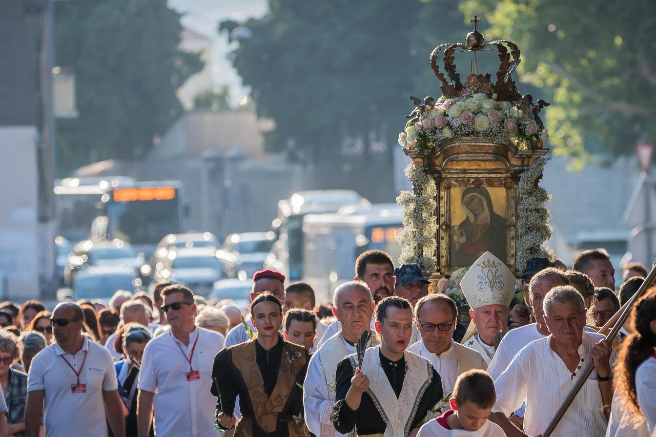 Split: Procesija zavjetne slike Gospe od Pojišana