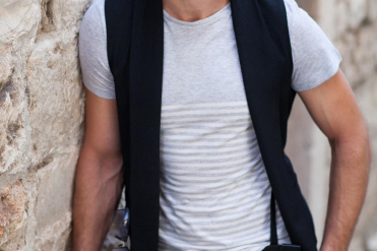 '13.07.2012., Stara gradska jezgra, Dubrovnik - Mislav Cavajda, glumac i glavna uloga u predstavi Edip. Photo: Grgo Jelavic/PIXSELL'