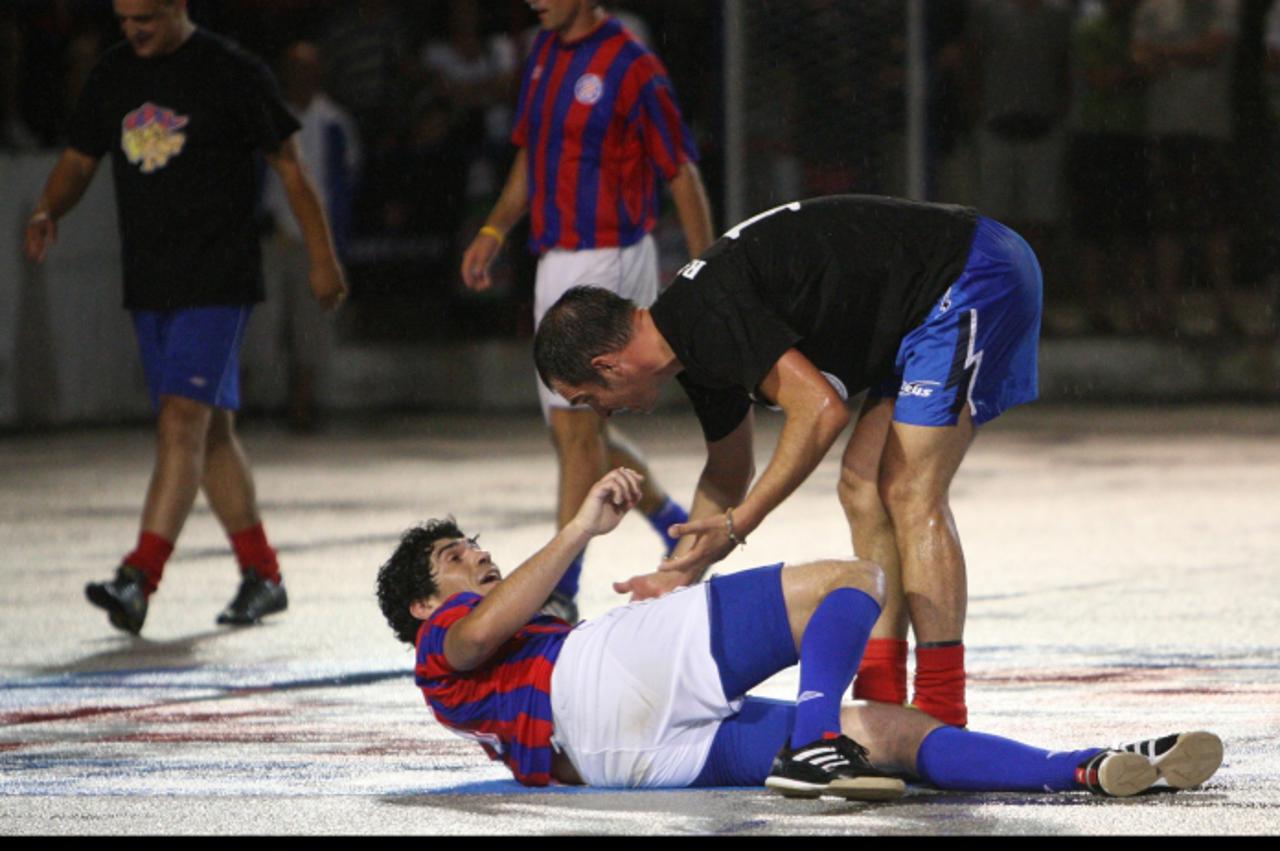 '30.06.2011., Split - Odrzan 17. Malonogometni turnir Torcida kup, Hajduk.hr - Radunica bez zvijezda. Jaka kisa nije sprijecila nastup te su gledatelji uzivali u nogometnom spektaklu. Hrvoje Males Pho