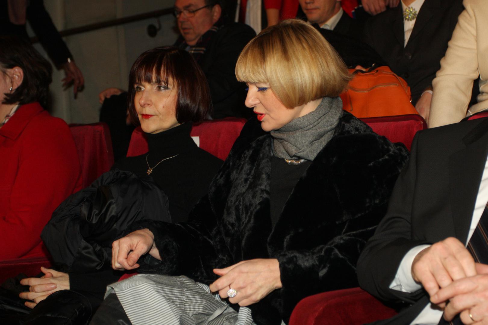 07.02.2010., Zagreb - U kinu Europa obiljezena je 10. obljetnica filma "Novo novo vrijeme". Dunja i Sasa, kceri predsjednika u odlasku Stjepana Mesica.  rPhoto: Tomislav Miletic/PIXSELL