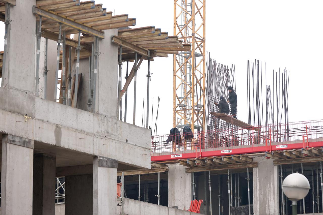 Zagreb: Radovi na novoj poslovnoj zgradi u Paromlinskoj dobro napreduju