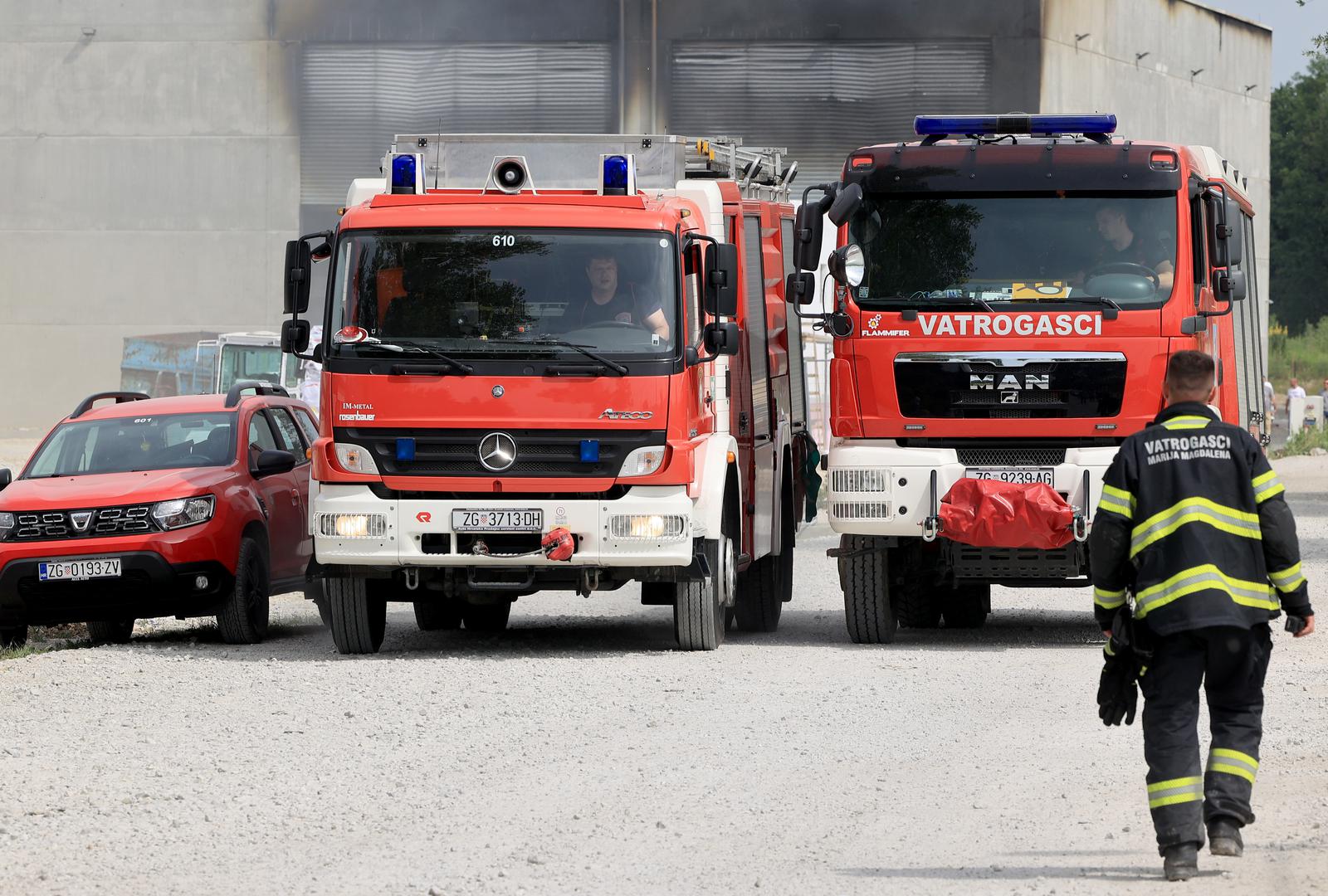 20.06.2024., Zapresic - Zgariste tvrtke Eko Flor u Industrijskoj ulici gdje je tijekom jucerasnjeg dana izbio veliki pozar.  Photo: Marko Prpic/PIXSELL
