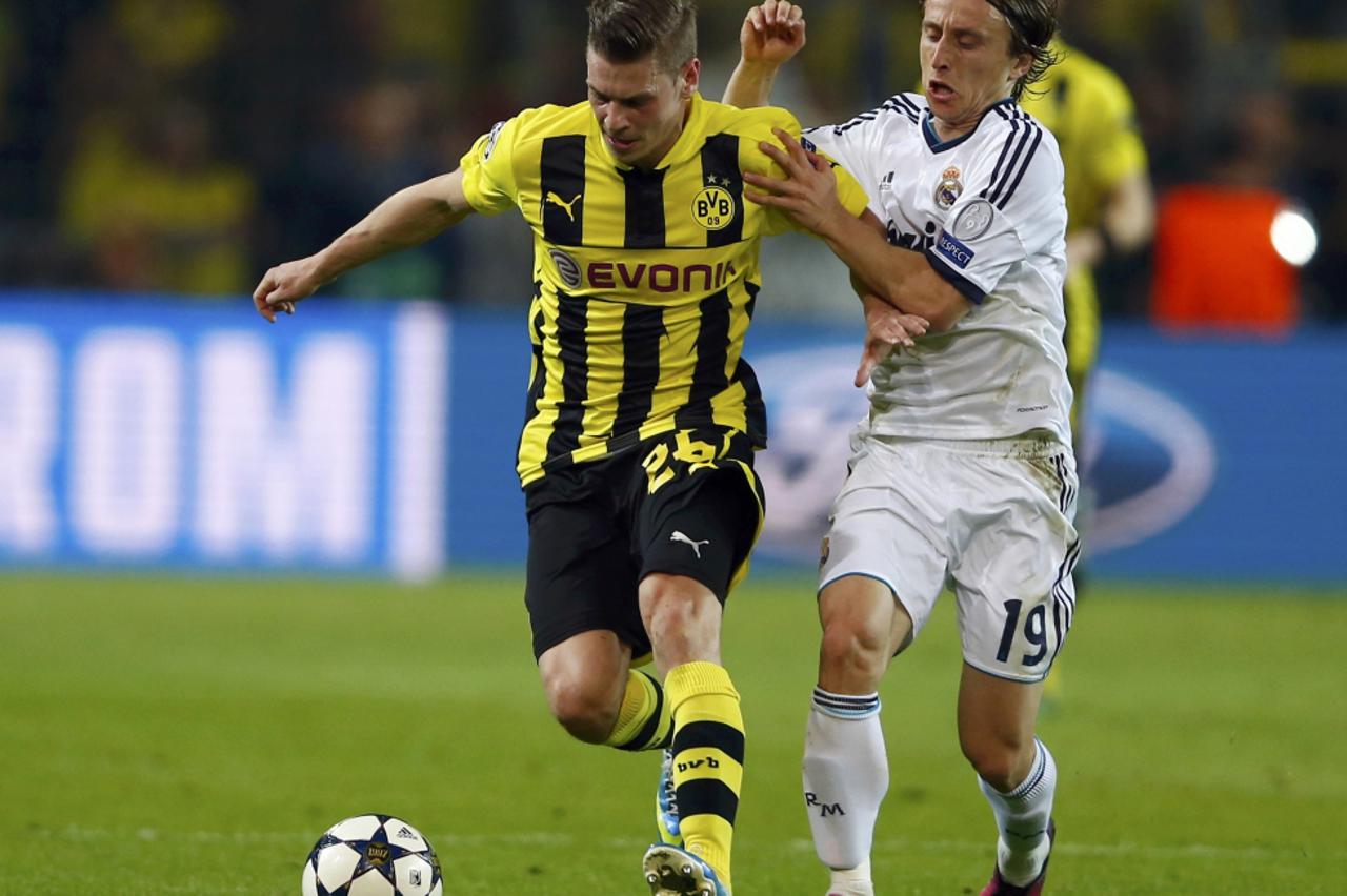 luka modrić,borussia,real madrid (1)