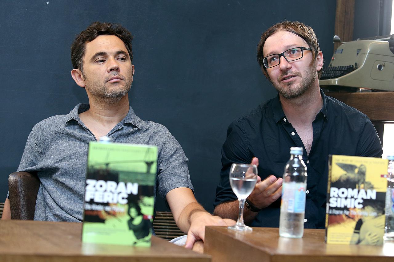 15.07.2015., Zagreb - Predstavljanje prevedenih knjiga hrvatskih autora za strance u Vinyl baru. Roman Simic, Tomislav Kuzmanovic.  Photo: Goran Stanzl/PIXSELL