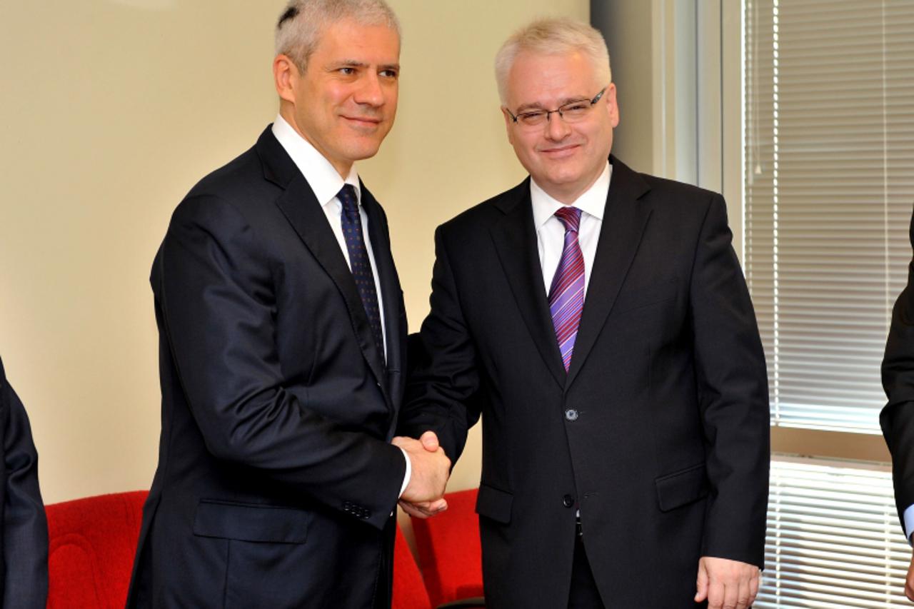 \'04.11.2010. Vukovar -Predsjednika Republike Srbije Boris Tadic, predsjednik Republike Hrvatske Ivo Josipovic sastali su se s gradonacelnikom u gradskom poglavarstvu. Photo:Marko Lukunic/PIXSELL\'
