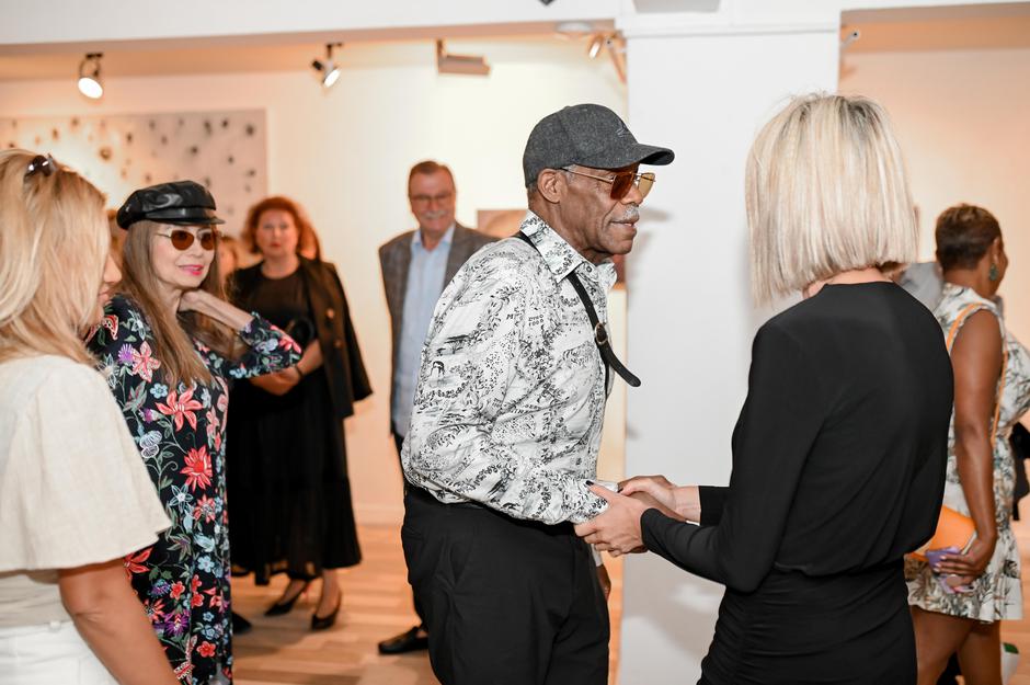 Apstrakcija Ivone Šimunović u Galeriji Forum