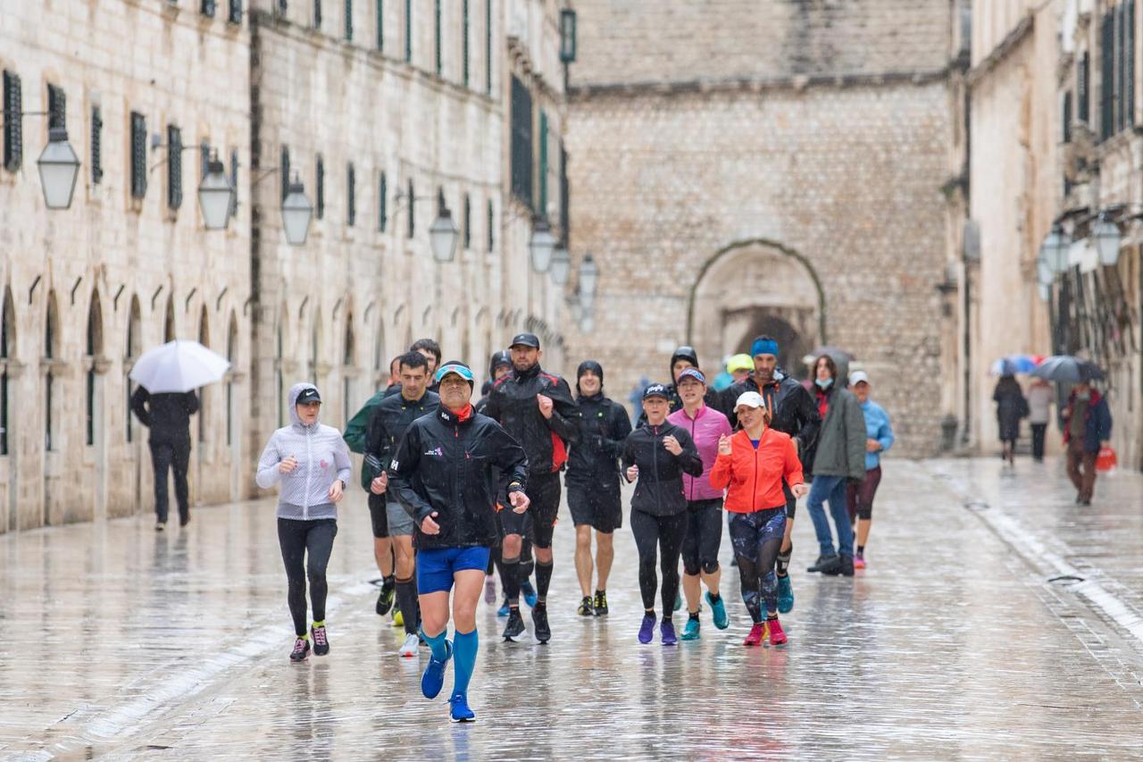 Kristijan Sindik, splitski maratonac prošao kroz Dubrovnik