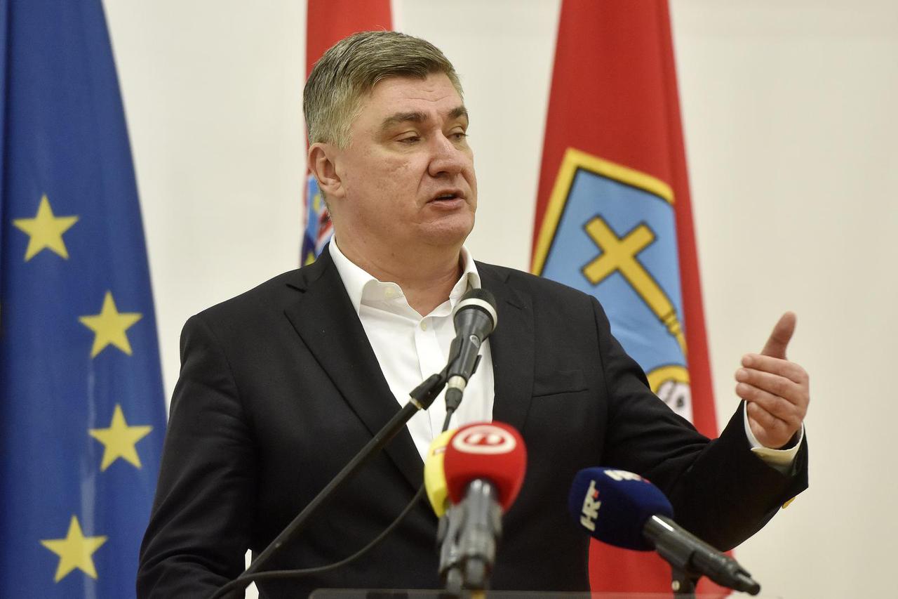 Knin: Predsjednik RH, Zoran Milanovi?, na obilježavanju 32. obljetnice utemeljenja HVO
