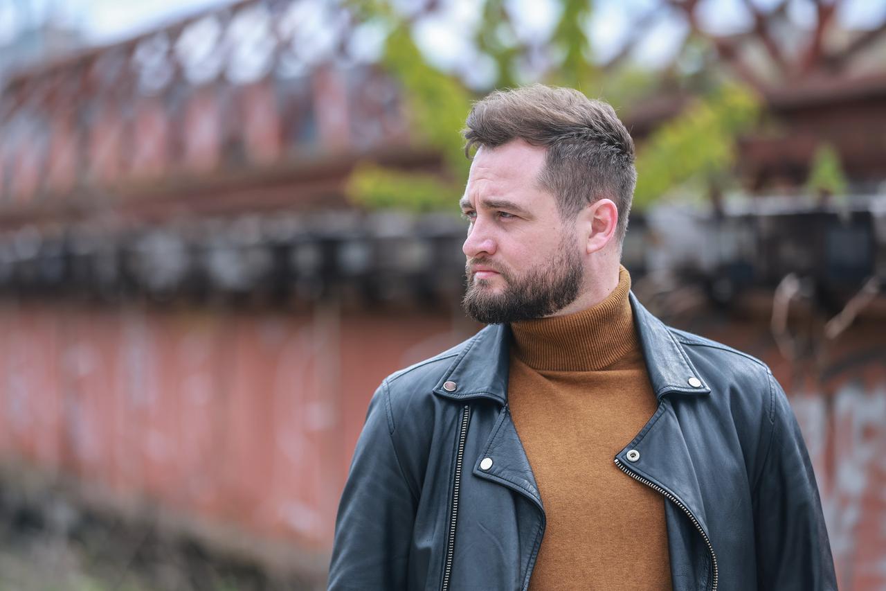 Zagreb: Matija Cvek, pjevač