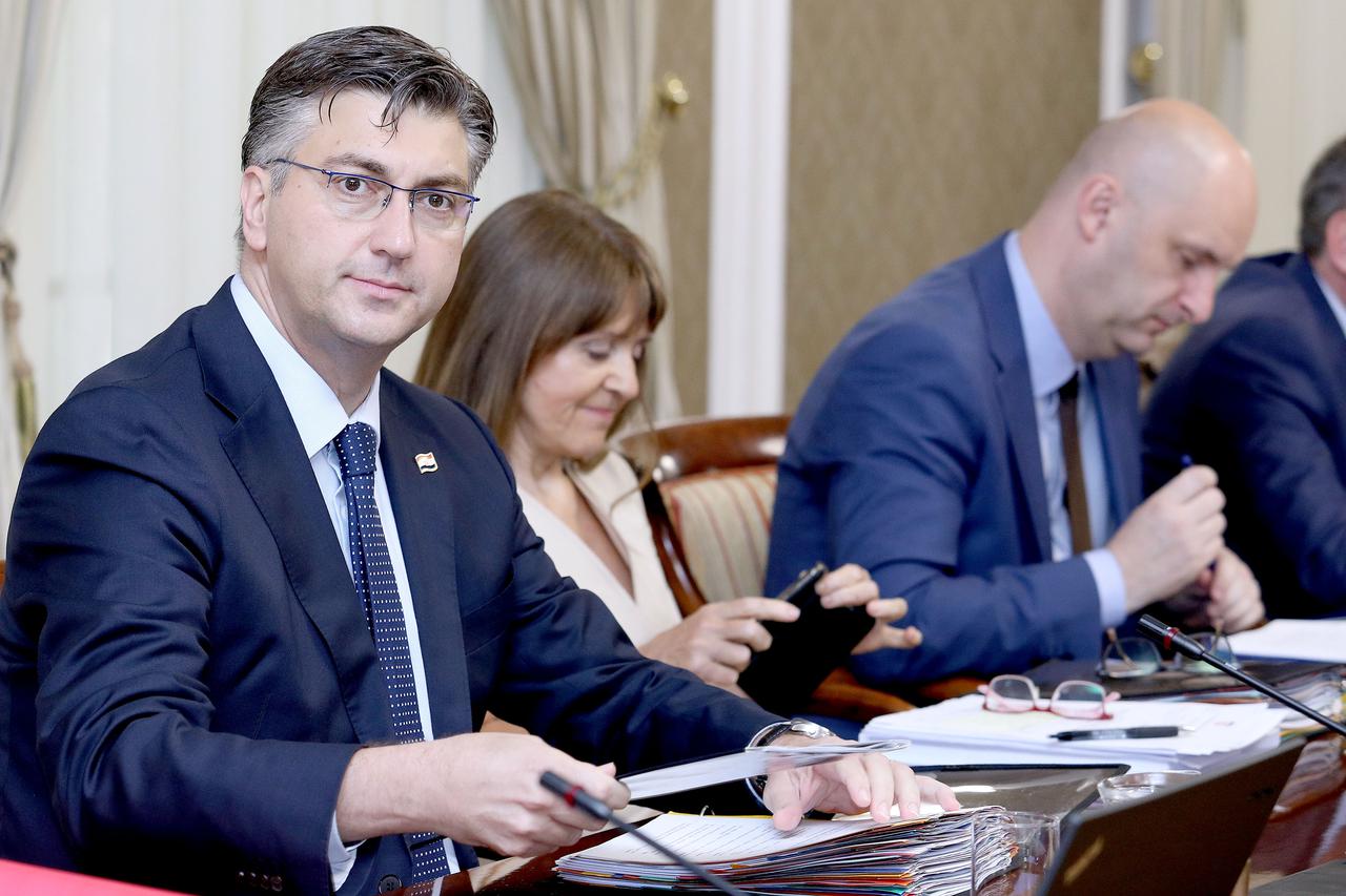 Na sjednici Vlade raspravljano o subvencioniranim stambenim kreditima