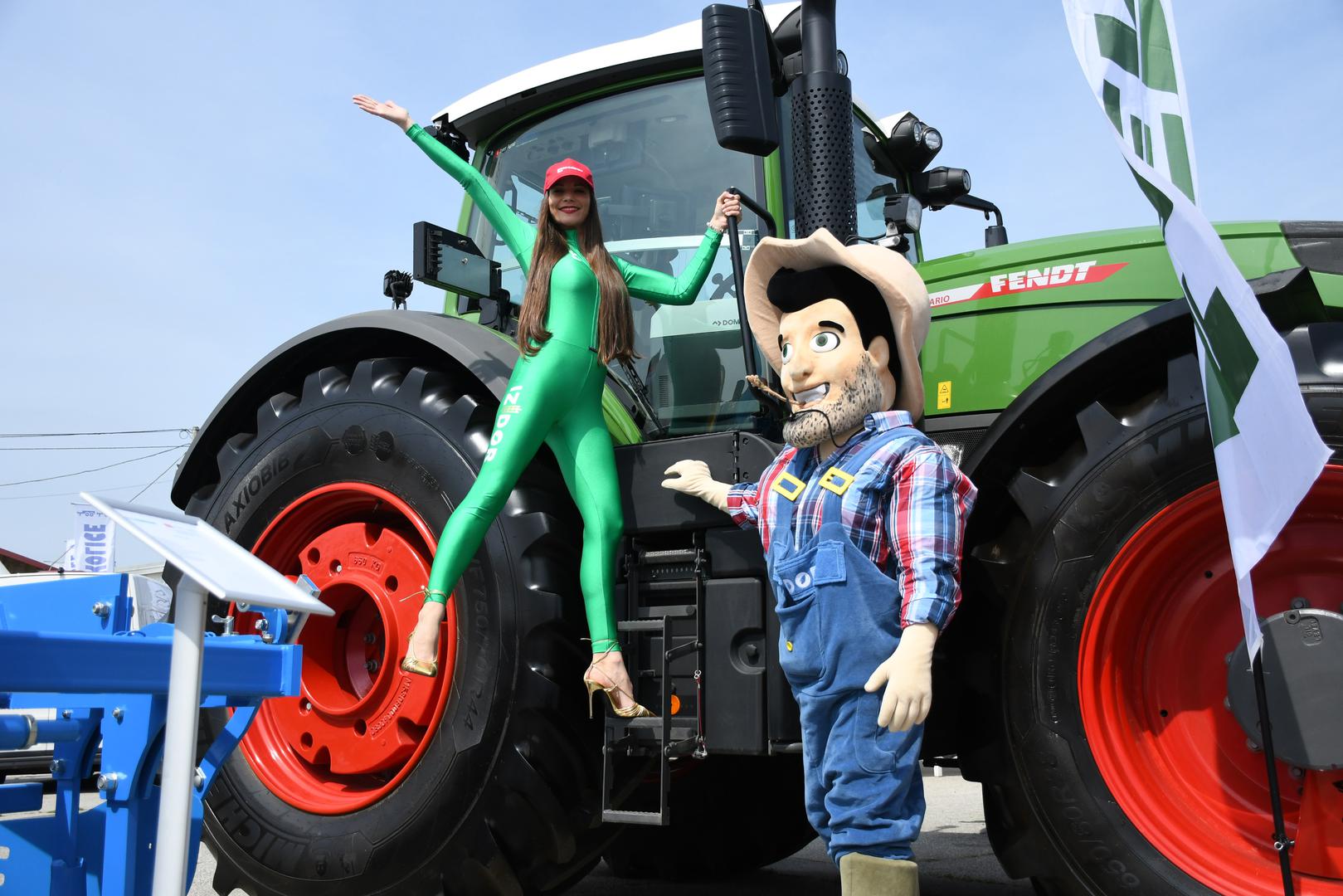 Na 25. Proljetnom međunarodnom bjelovarskom sajmu bit će više od 400 izlagača iz Hrvatske i desetak stranih zemalja, a ovog proljeća trajat će dan dulje, odnosno ukupno četiri dana, do nedjelje. 