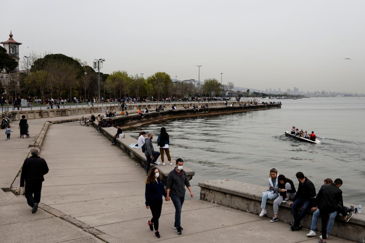 Spread of the coronavirus disease (COVID-19), in Istanbul