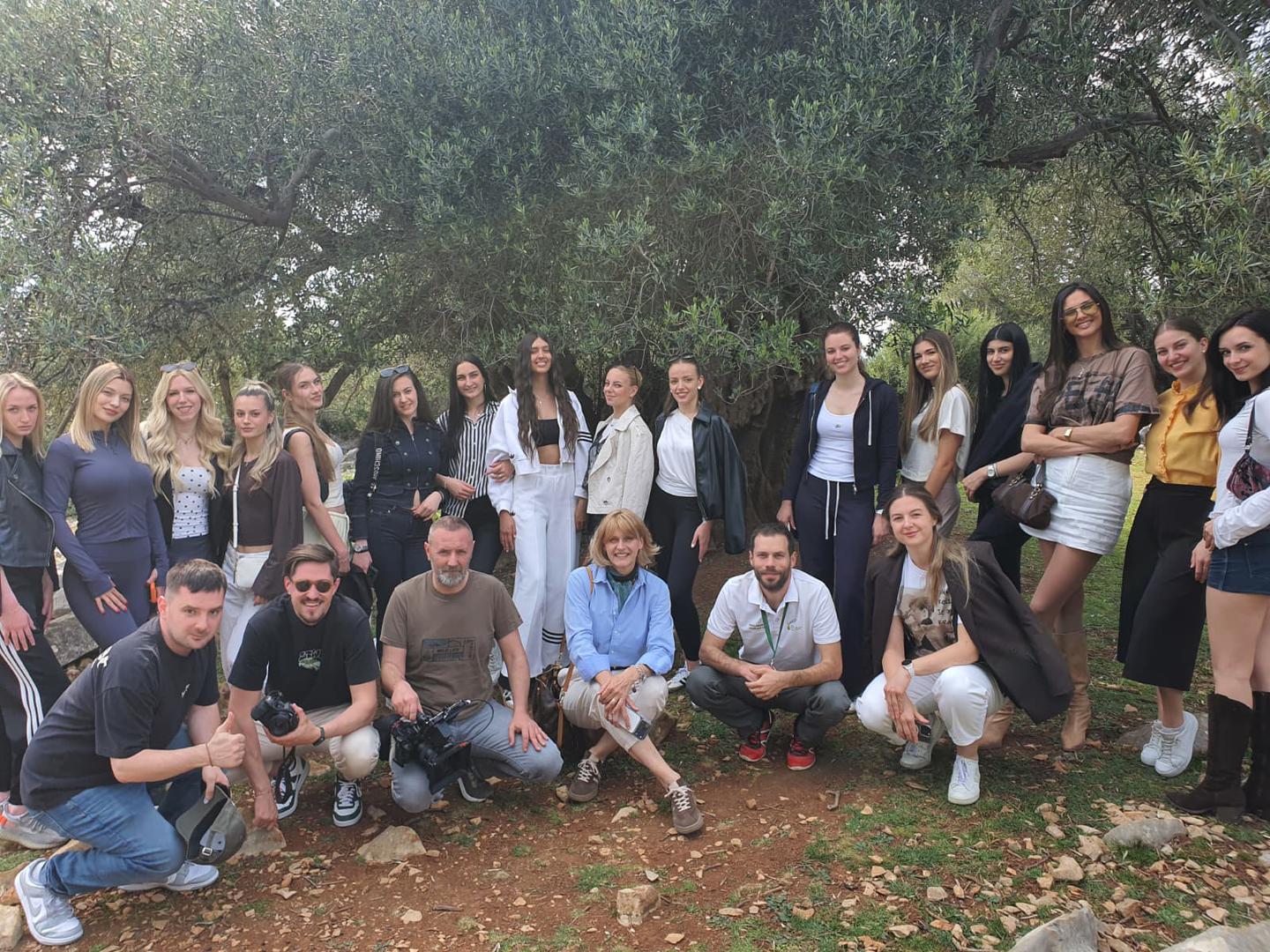 Uz pripreme, Direkcija Miss Universe Hrvatske pobrinula se i za edukativni dio boravka. 