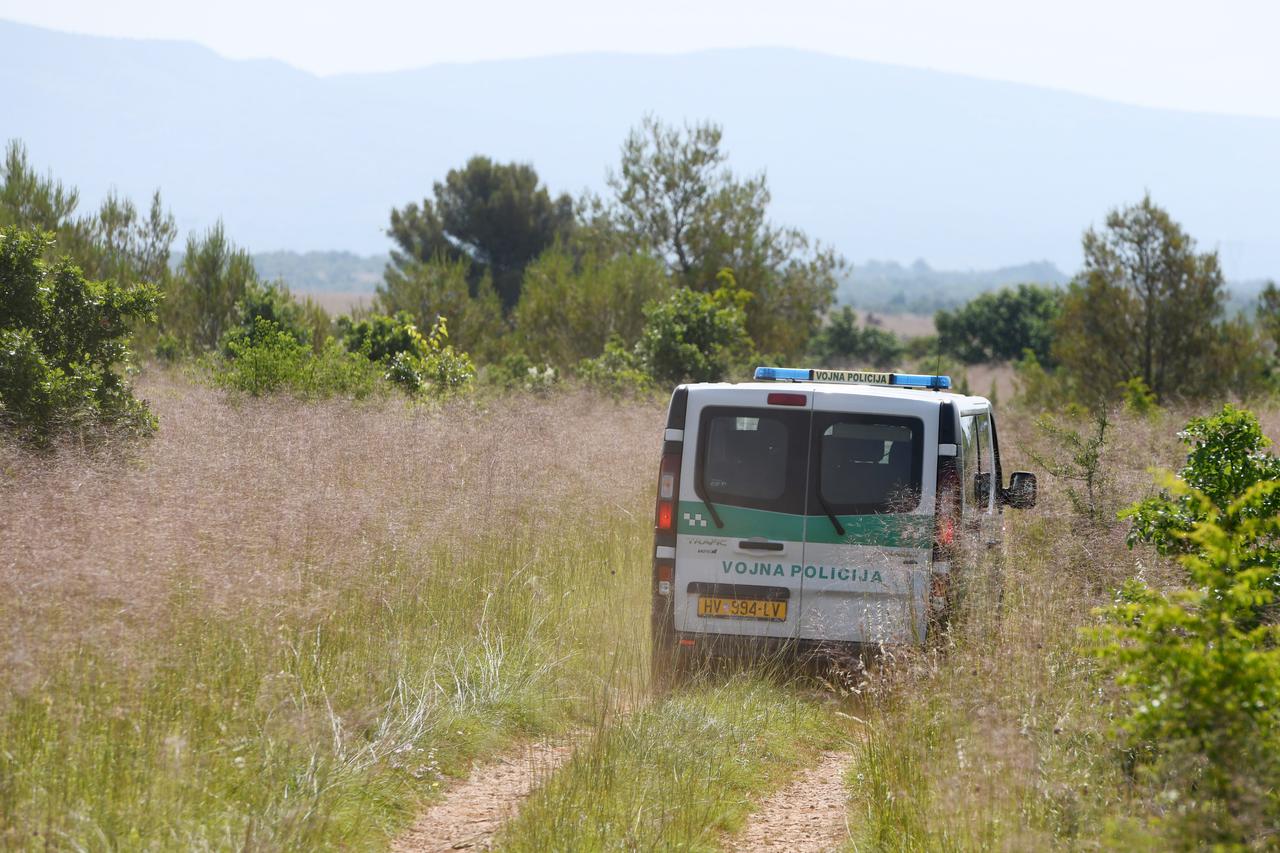 Nastavlja se potraga za trećim članom posade mađarskog helikoptera