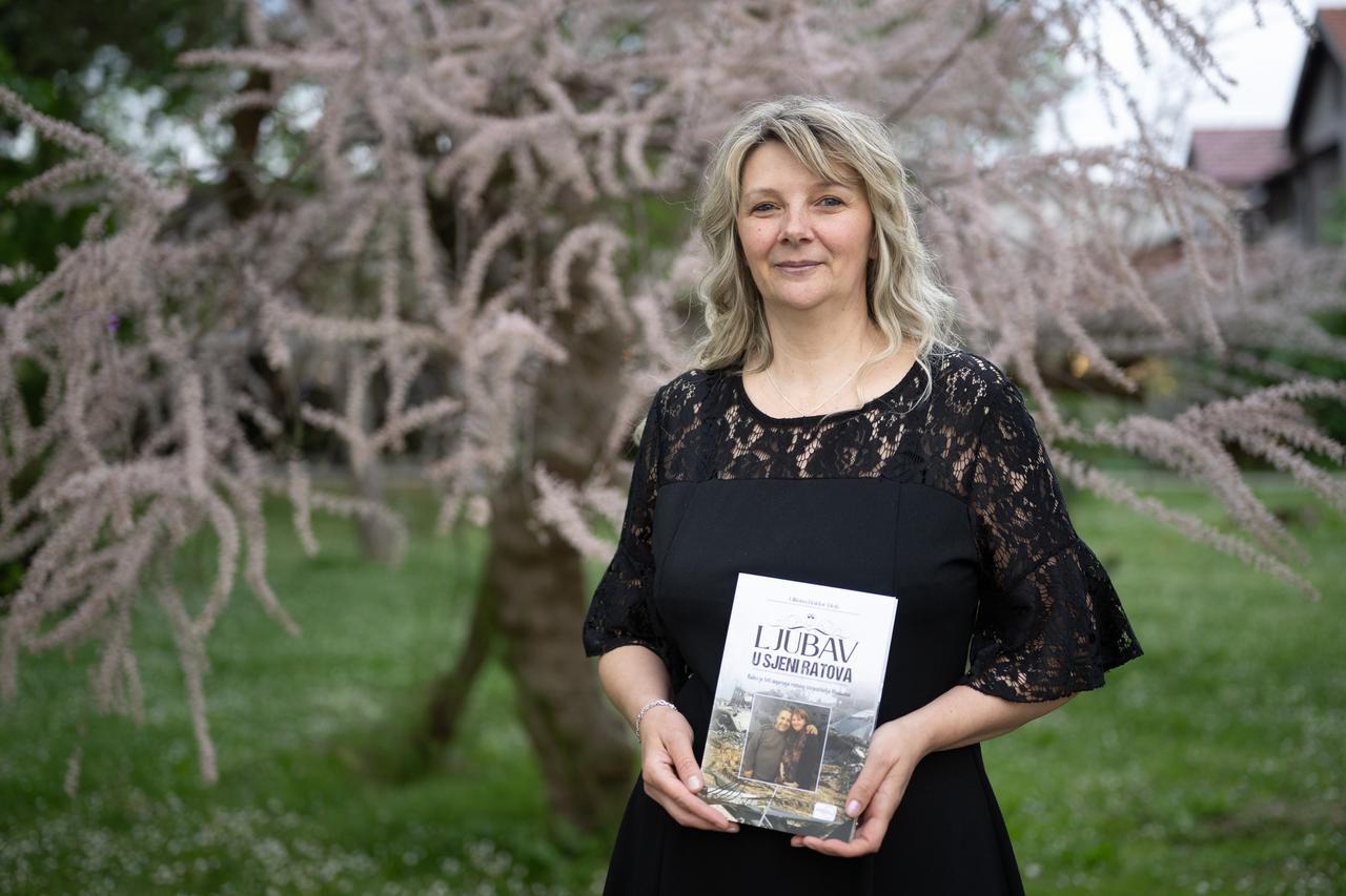 Velika Gorica: Promocija knjige "Ljubav u sjeni ratova" autorice Ljiljane Haidar Diab