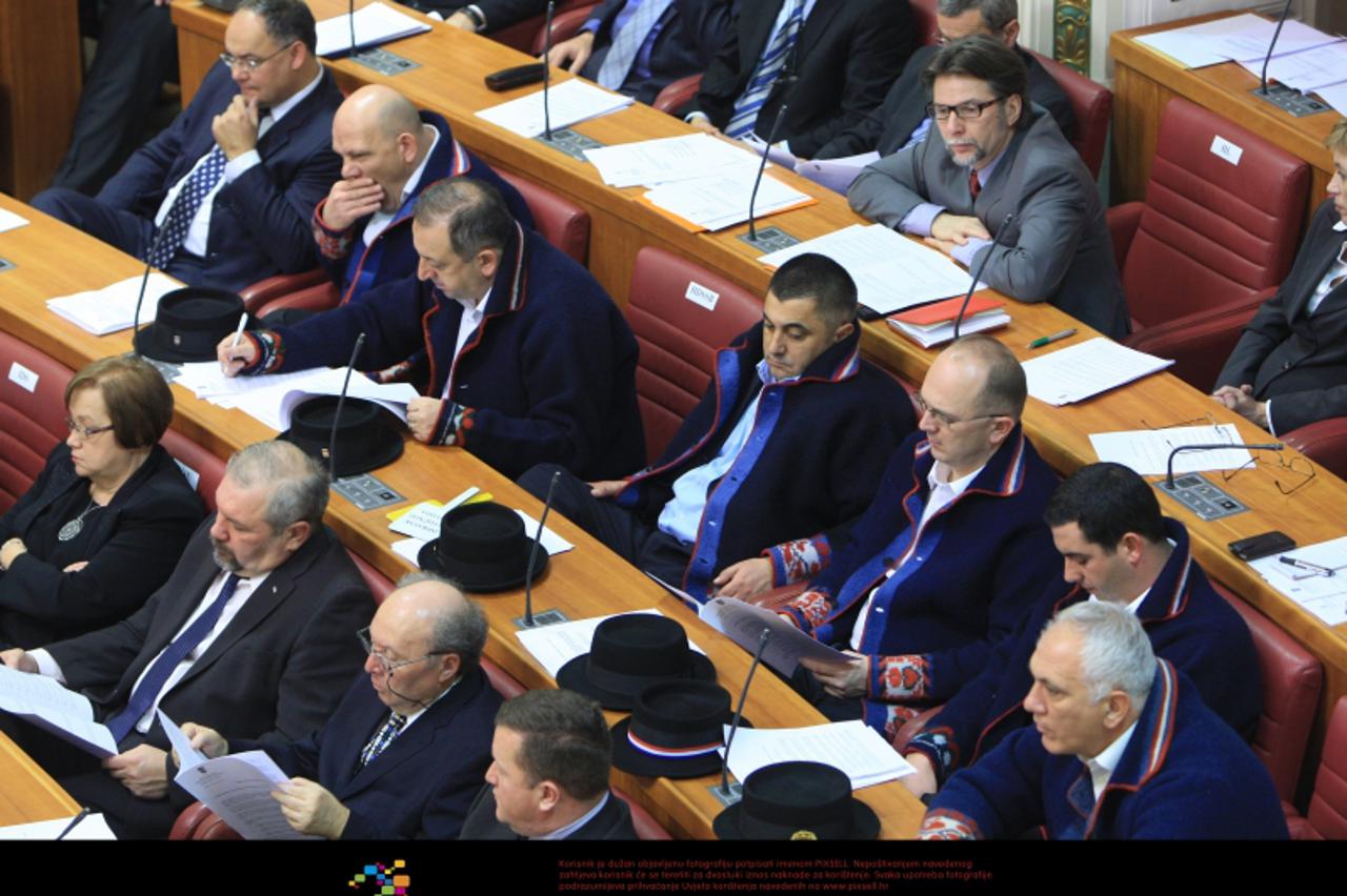 '22.12.2011., Trg svetog Marka 6, Zagreb - Zastupnici HDSSB-a na prvoj konstituirajucoj sjednici 7. saziva Hrvatskog sabora.  Photo: Boris Scitar/PIXSELL'