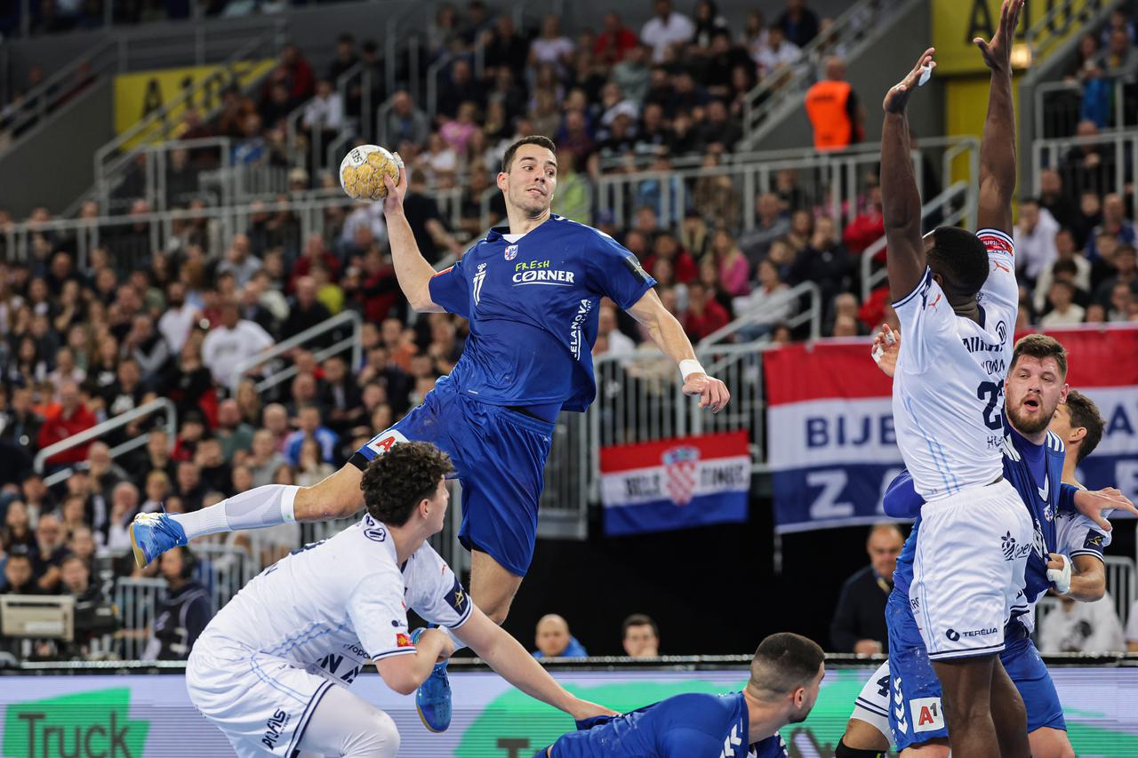 Zagrijavanje rukometaša Zagreba i Montpelliera uoči početka utakmice osmine finala EHF Lige prvaka