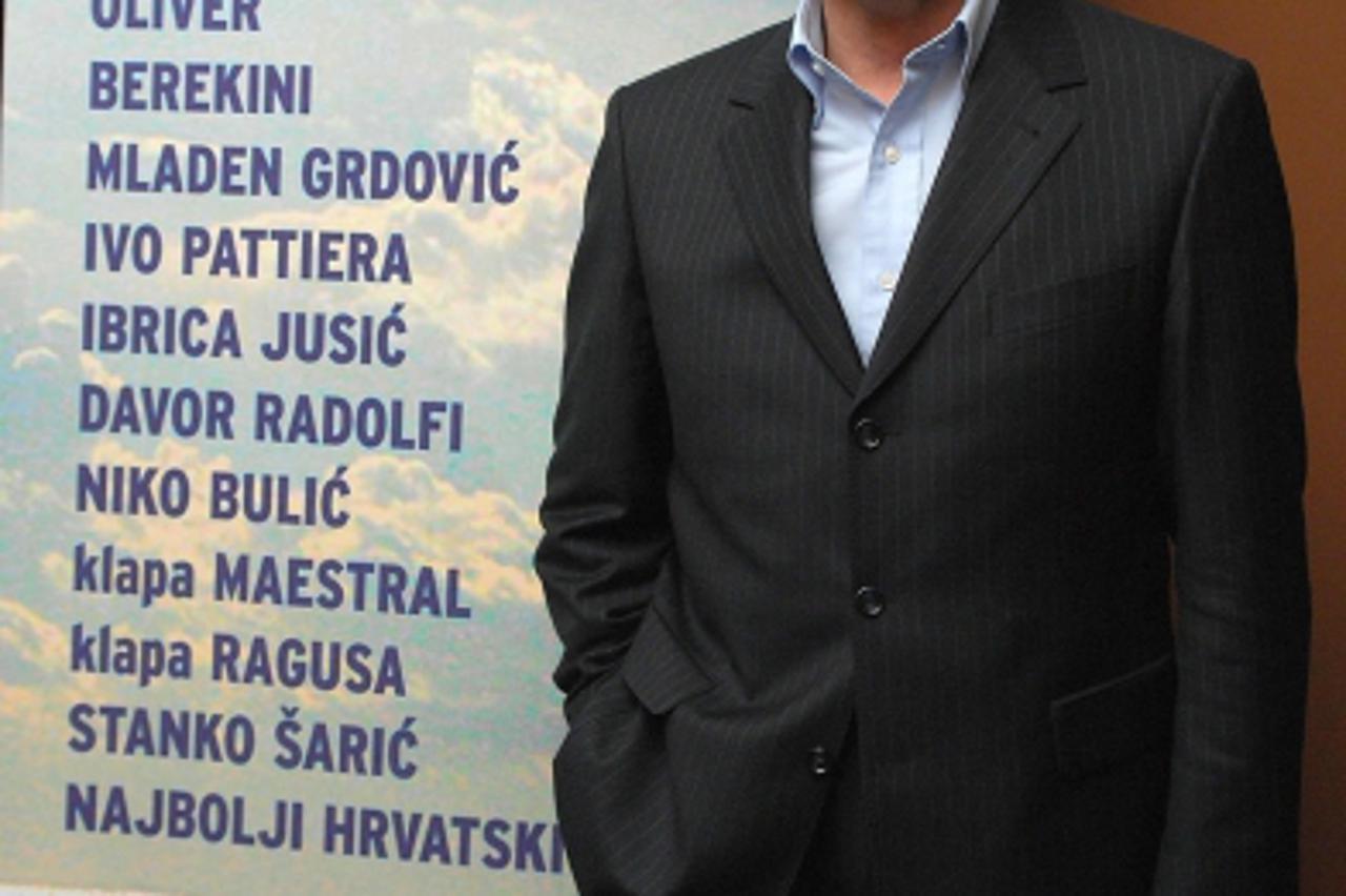 \'zivot zagreb, z1, 25.04.2007. cd stranice ljeta, predstavljanje , niko bulic snimio Patrik Macek\'