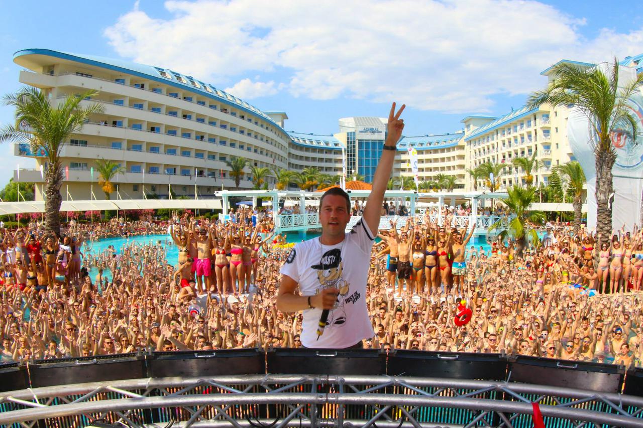Dj Antonie