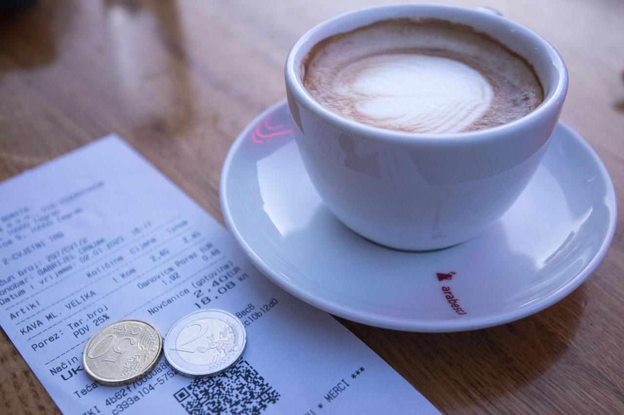 Ugostitelji prilagodili euru  cijene kave 