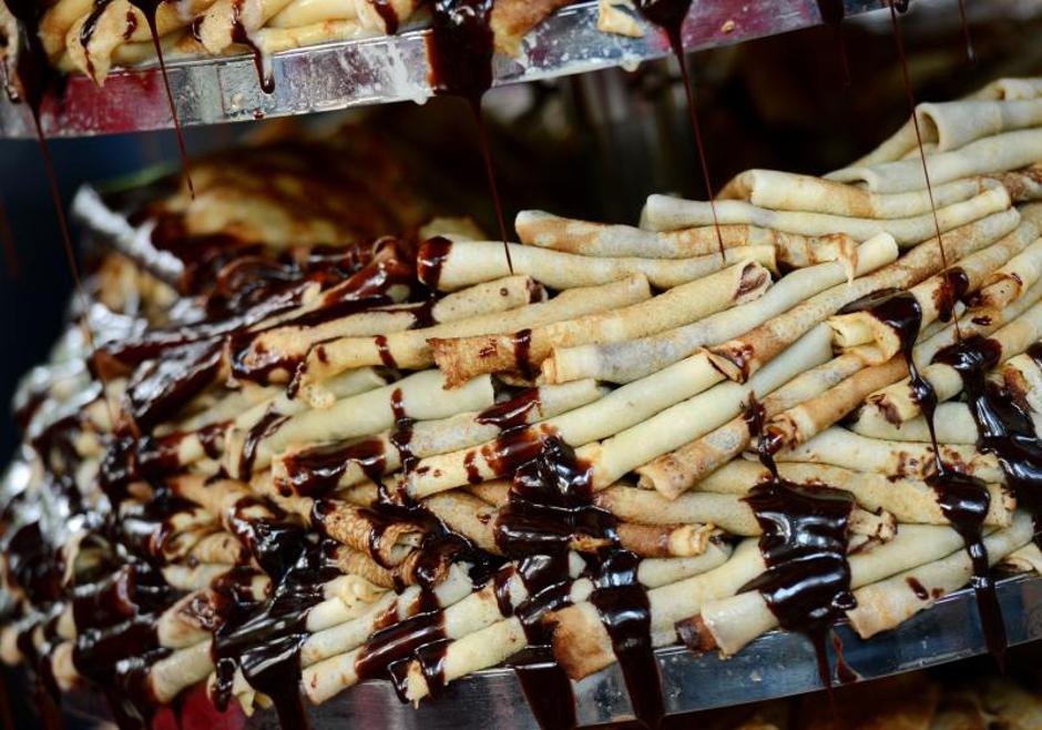  Podravkini kuhari na Festivalu slastica napravili tortu od 2000 palačinki