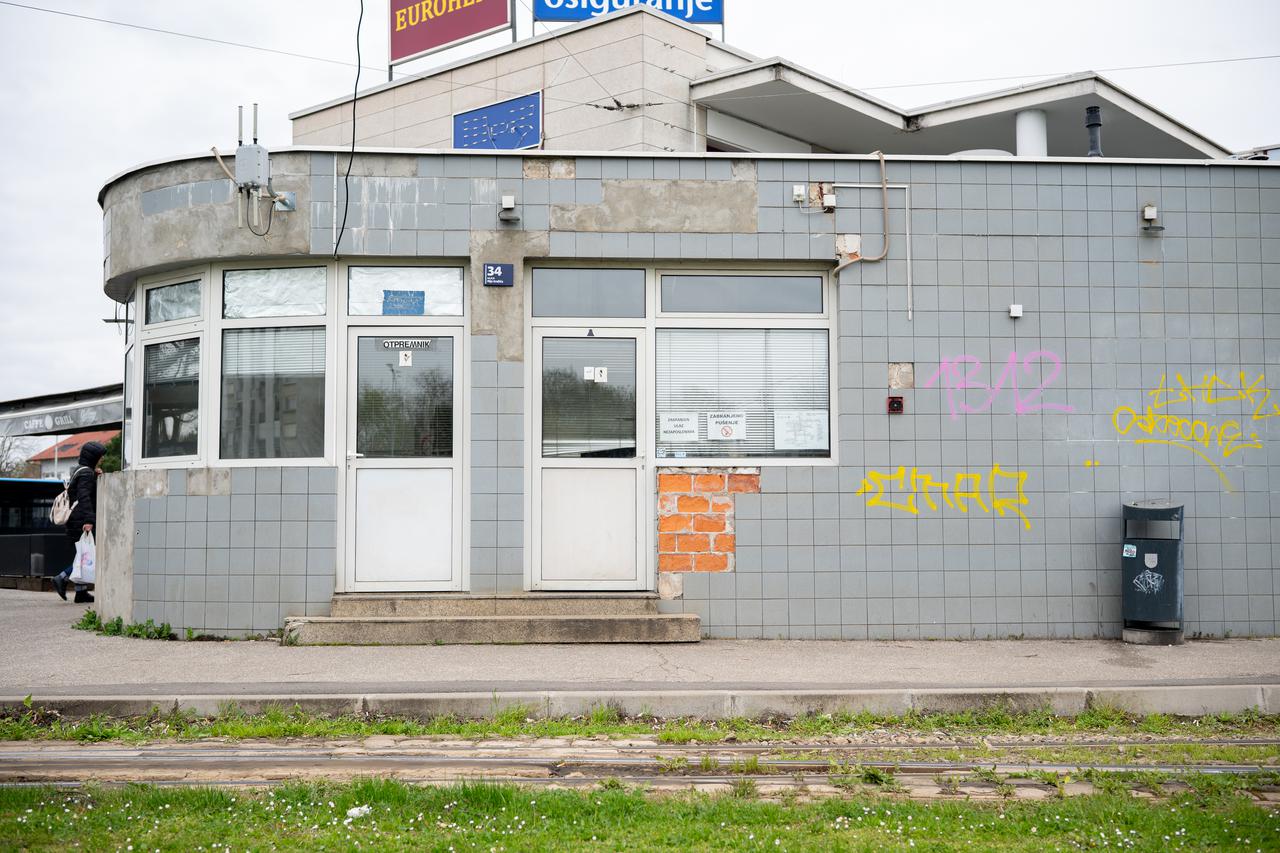 Zagreb: Oštećenja na ZET kućici na okretištu Borongaj