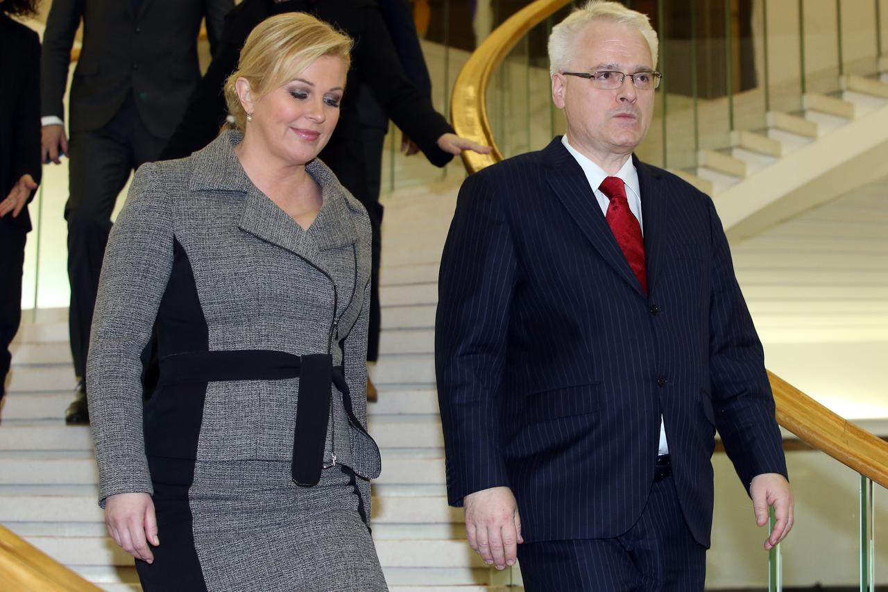 U postavljanju Josipovićeva portreta uz njegove prethodnike, predsjednica Kolinda Grabar-Kitarović ne vidi ništa sporno, kažu u Uredu
