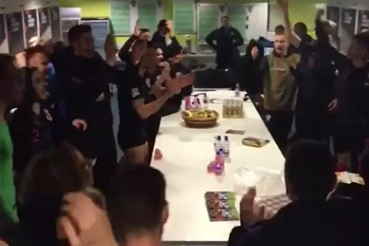 Slavlje u svlačionici