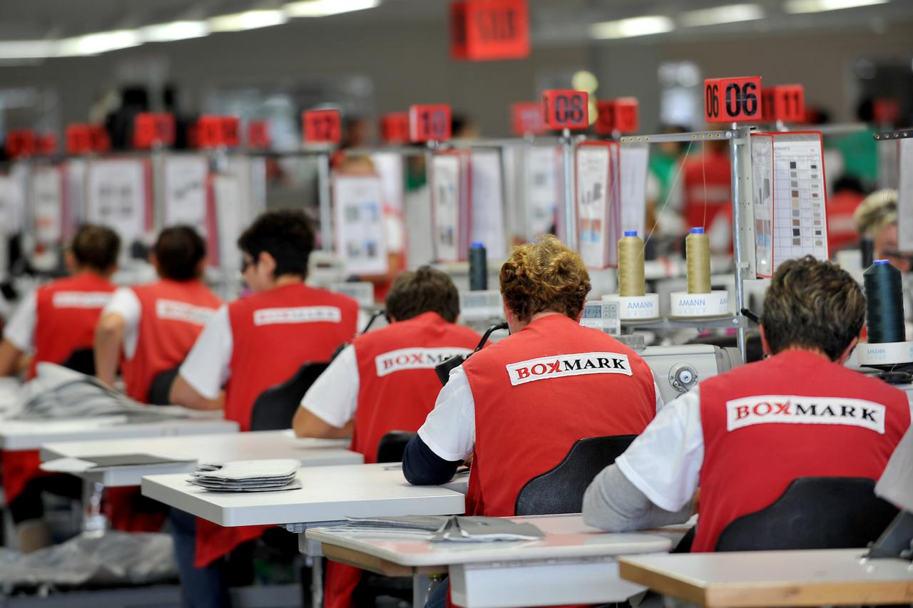 14.10.2011., Trnovec - Predsjednica Vlade RH Jadranka Kosor posjetila je Slobodnu zonu Varazdin u kojoj je odrzala sastanak s upravom tvrtke Boxmark i razgledala pogon. 