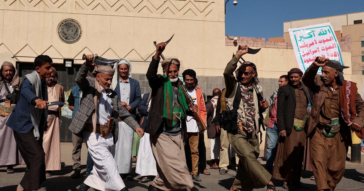 Yemen's Houthis Escalate: Oil Price Forecast and Global Energy Markets on the Brink Amid Rising Tensions