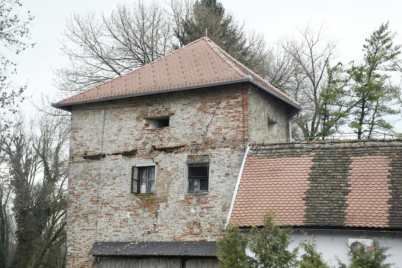 Sisak: Štete od potresa na utvrdi Stari grad