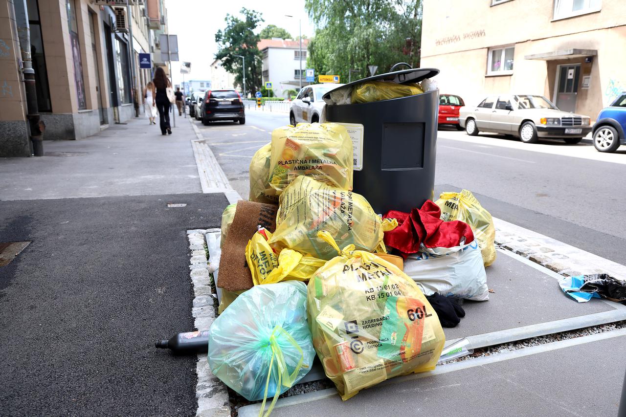 Zagreb: Podzemni spremnici u Cankrevoj ulici ne zadovoljavaju potrebe