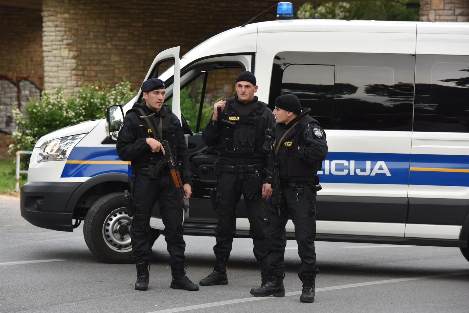 Trostruko ubojstvo kod Šibenika 