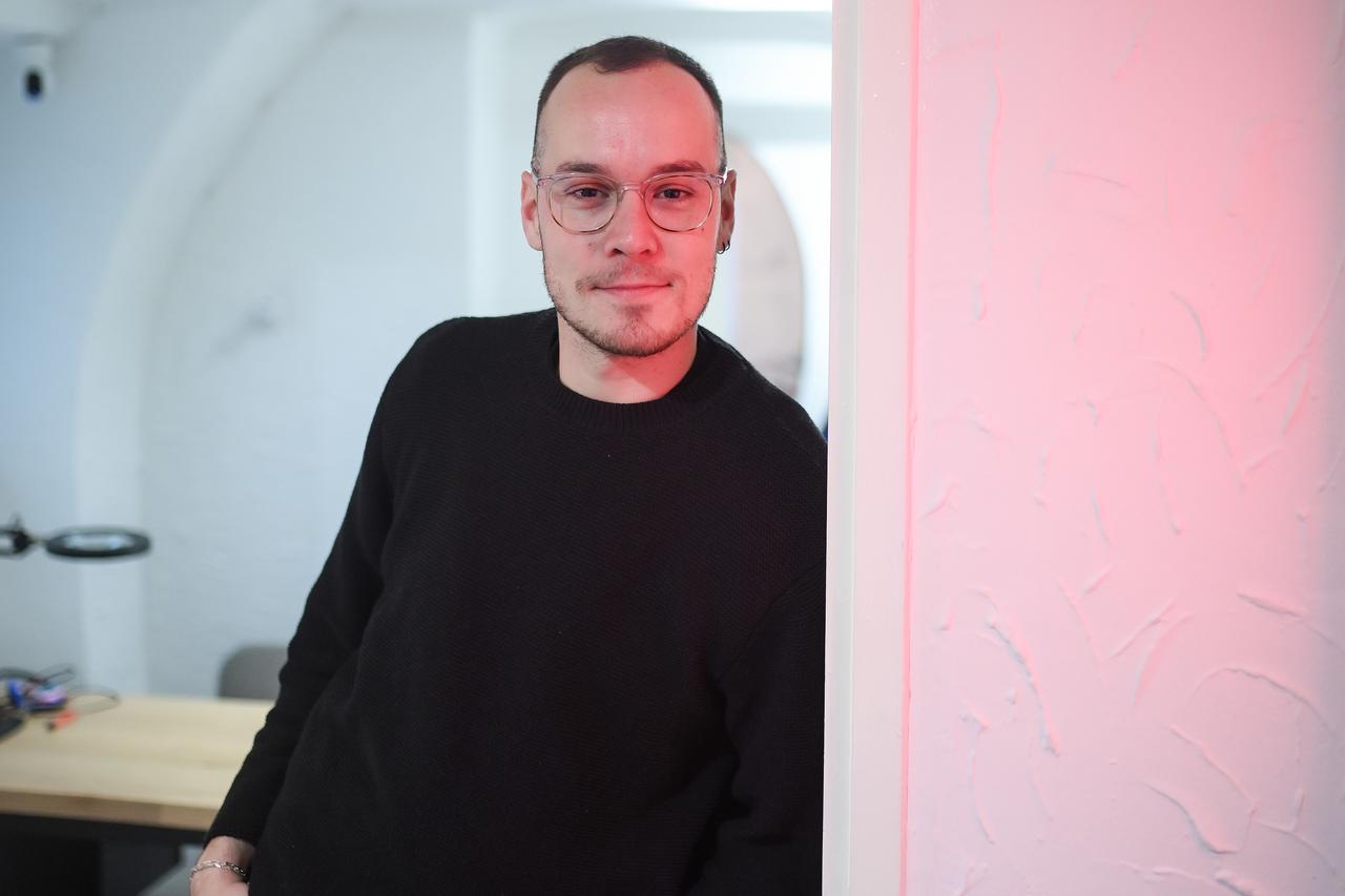 Zagreb: Influencer Marko Vuletić otvorio je dućan s nakitom