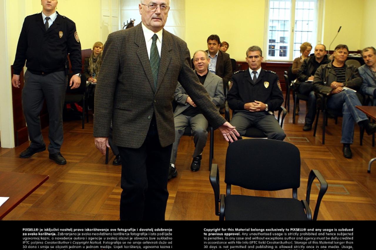 '12.04.2012., Zagreb - Na Trgovackom sudu nastavljeno je sudjenje Tomislavu Mercepu za ratne zlocine. Kao svjedok na saslusanje dosao je Josip Perkovic.  Photo: Goran Stanzl/PIXSELL'