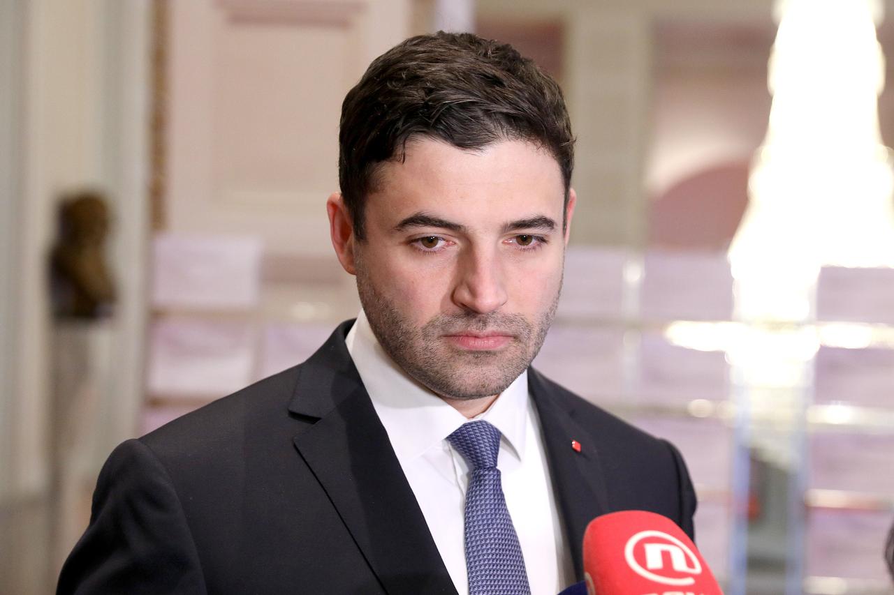 Davor Bernardić