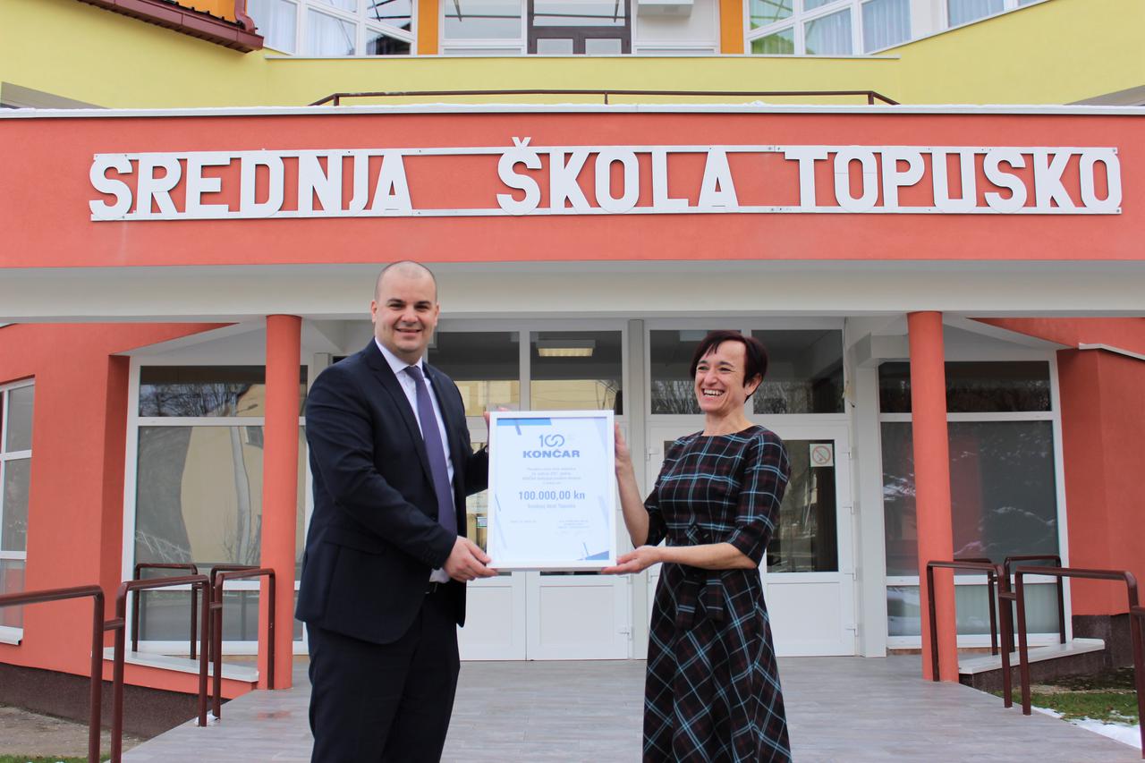 KONČAR obilježio stoljeće poslovanja donacijom od 100.000 kuna Srednjoj školi Topusko