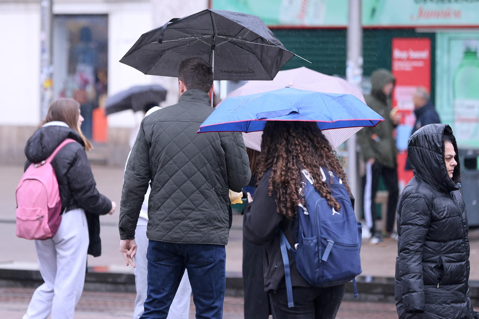 Maksimalna temperatura danas će biti oko 11 stupnjeva Celzijevih, prema DHMZ-u. 