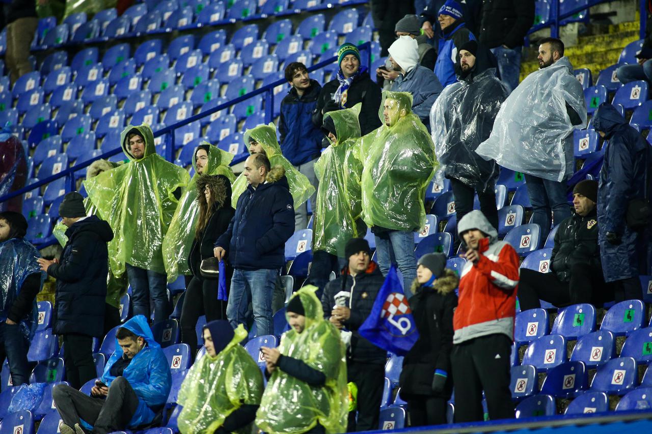 Navijači na utakmici Dinamo - Hajduk