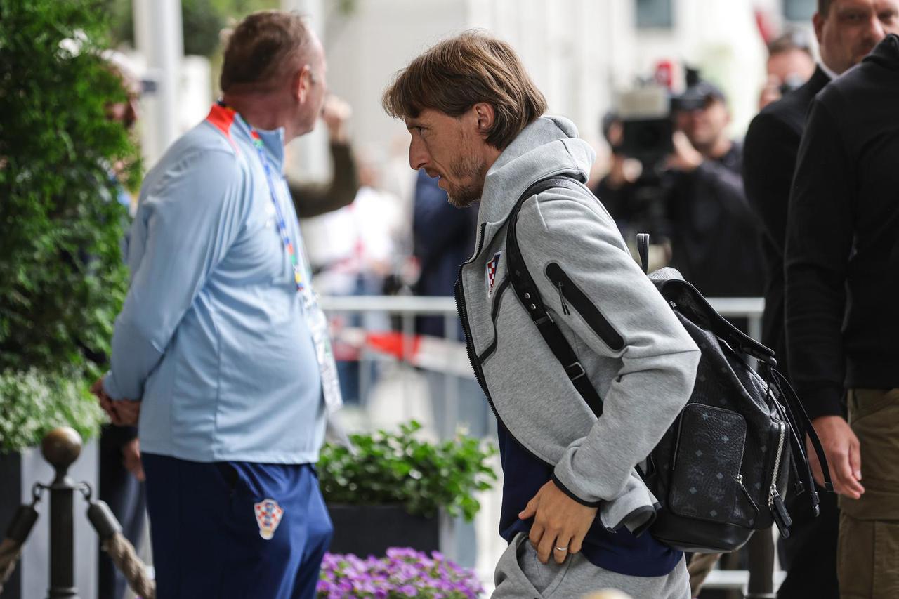 Vatreni doputovali u Berlin uoči sutrašnjeg susreta sa Španjolskom