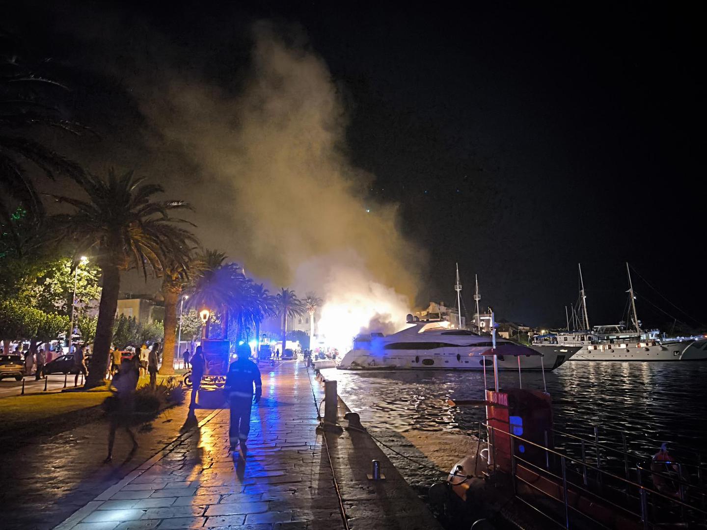 Više informacija o uzroku požara bit će poznato nakon policijskog očevida