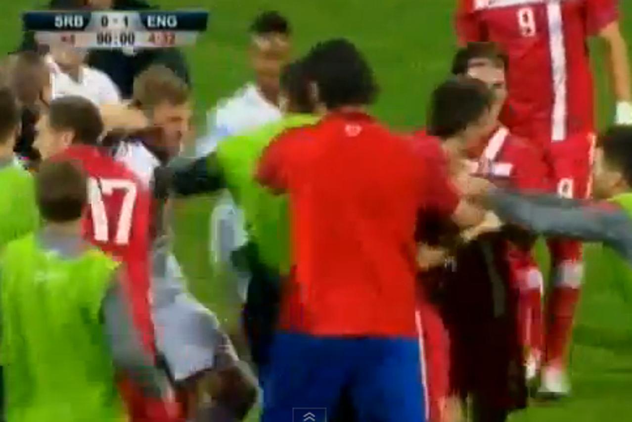 Srbija Engleska neredi