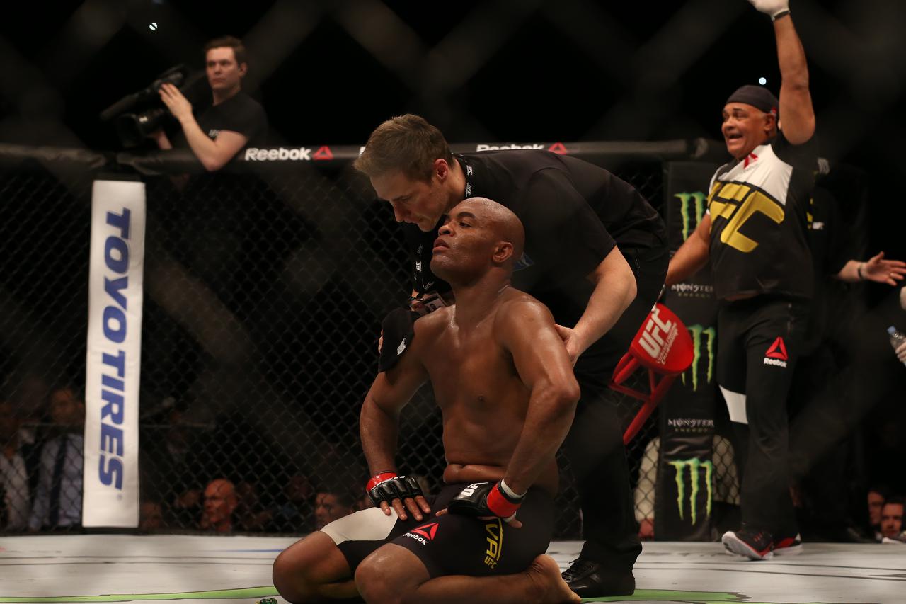 Anderson Silva, Michael Bisping