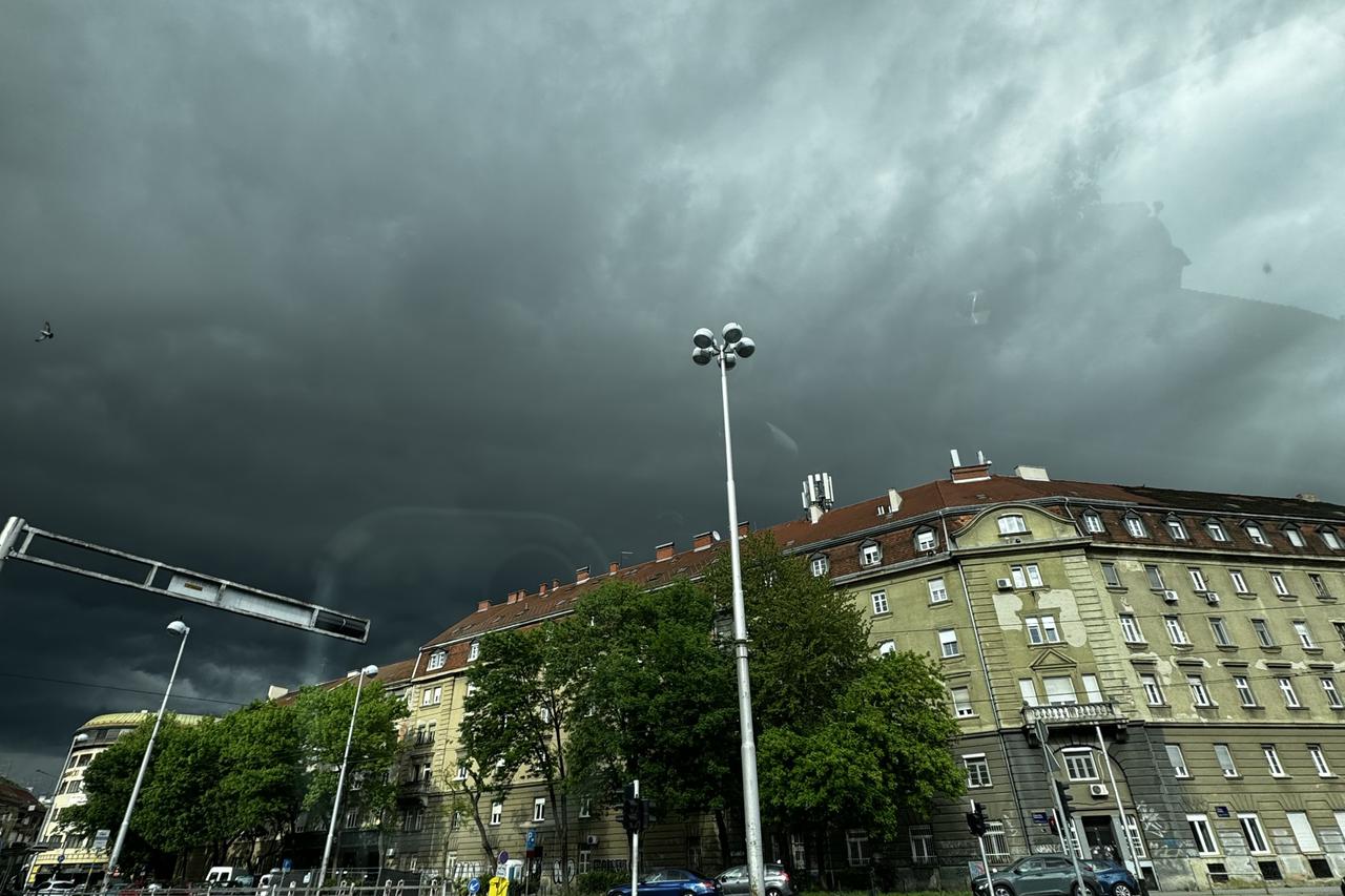 Nebo nad Zagrebom