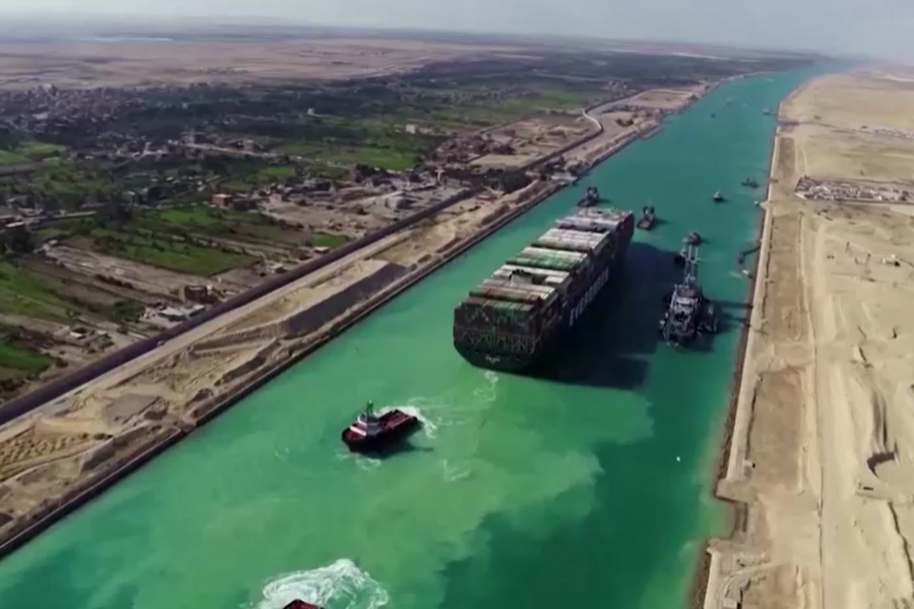 A ship stuck in the Suez Canal