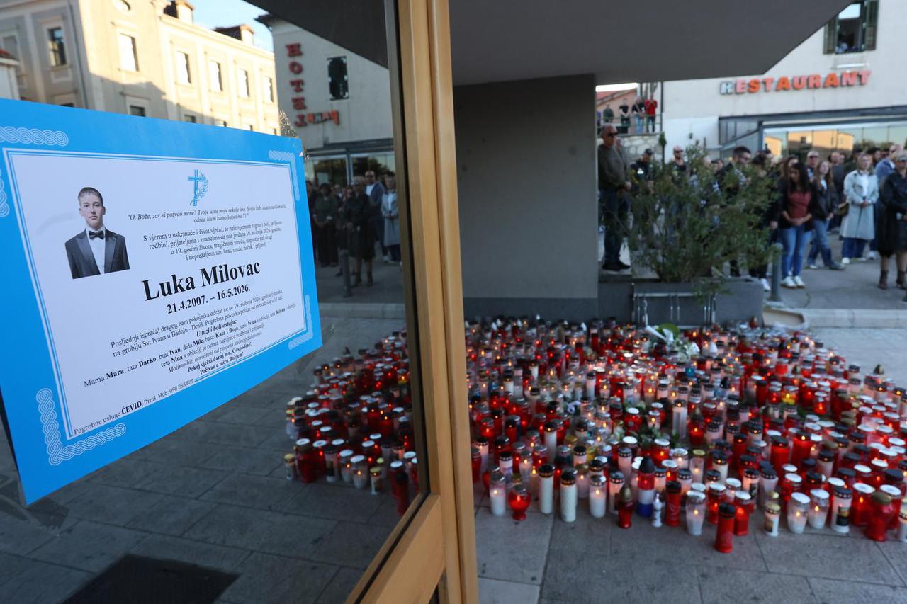 Drniš: Mirno okupljanje, prosvjed i molitva za ubijenog Luku Milovca